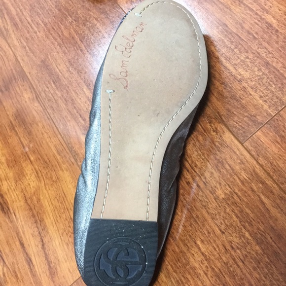 Sam Edelman Silver Ballet Flats - Picture 4 of 5